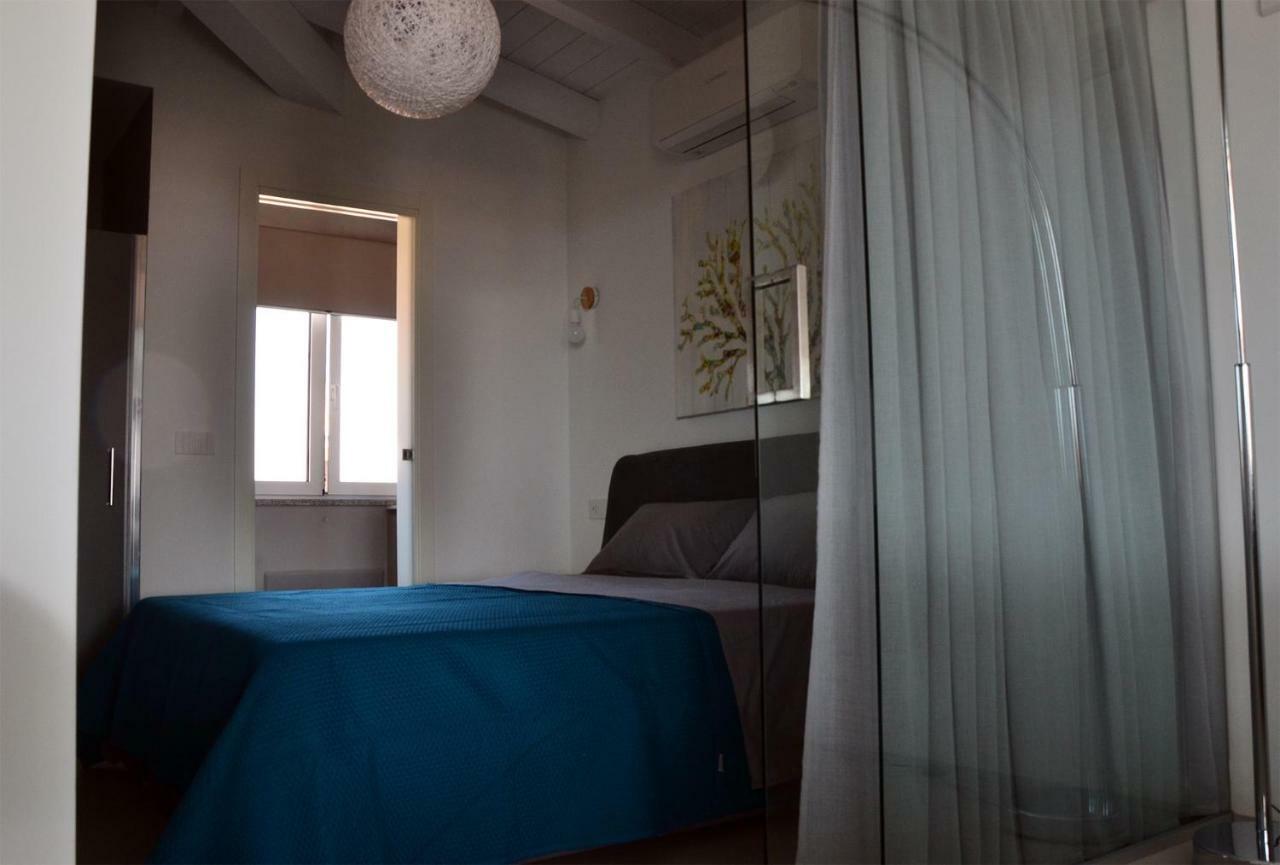 Apartamento Le Perle Dell'Isola Isola Rossa Exterior foto